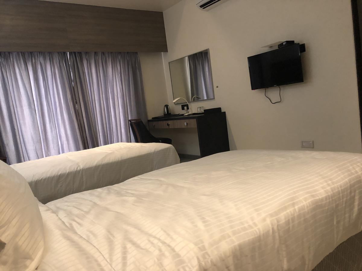 Hotel Sharanam Shegaon 外观 照片