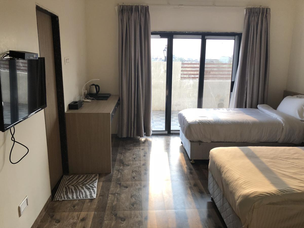 Hotel Sharanam Shegaon 外观 照片