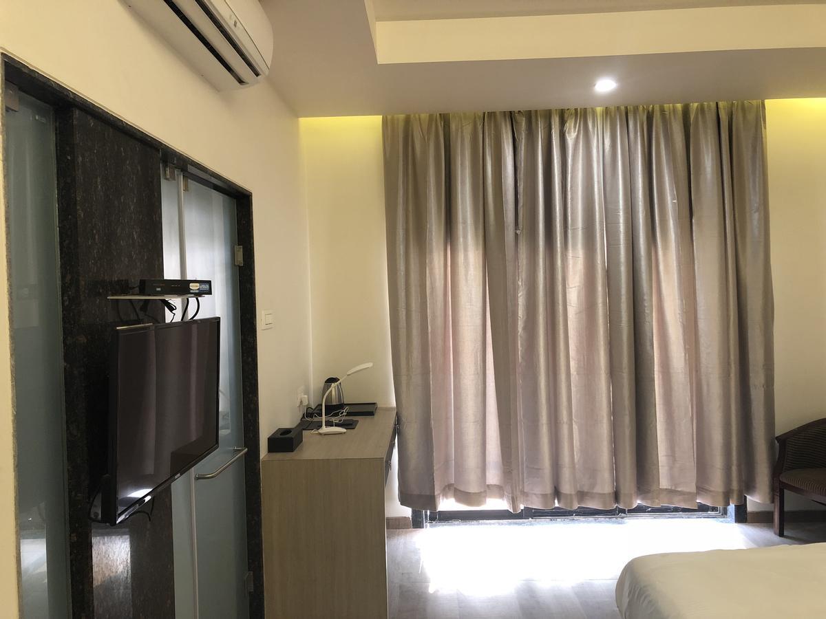 Hotel Sharanam Shegaon 外观 照片