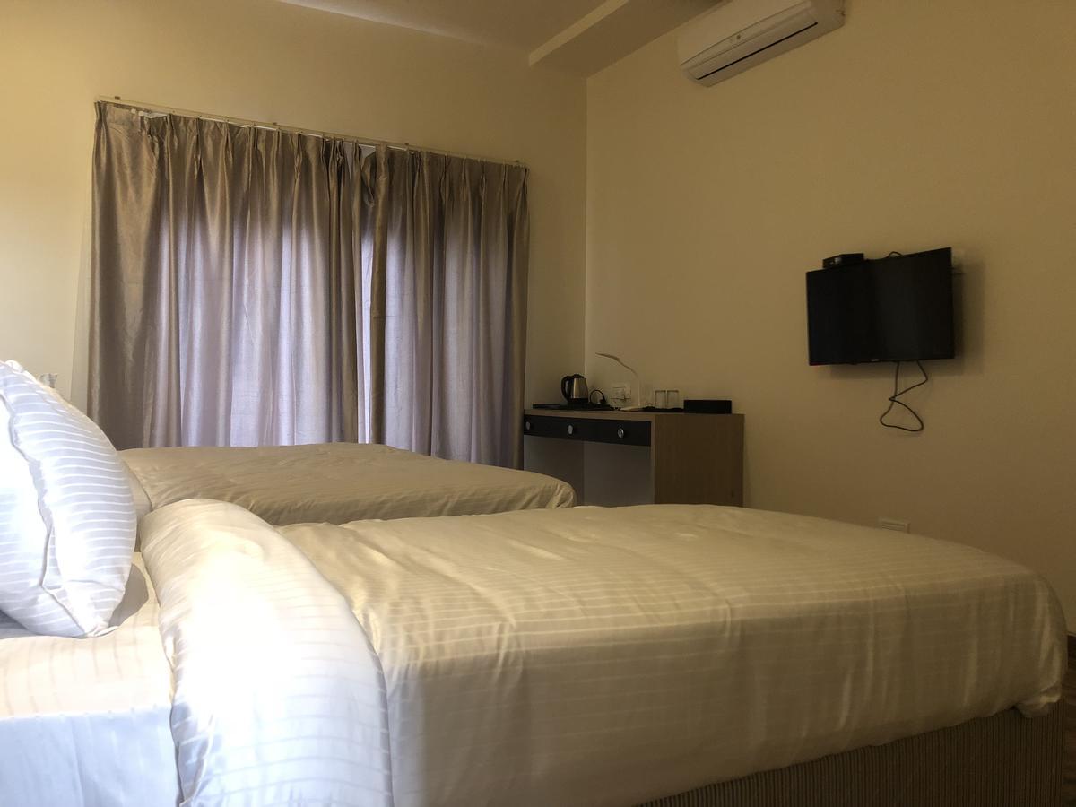 Hotel Sharanam Shegaon 外观 照片